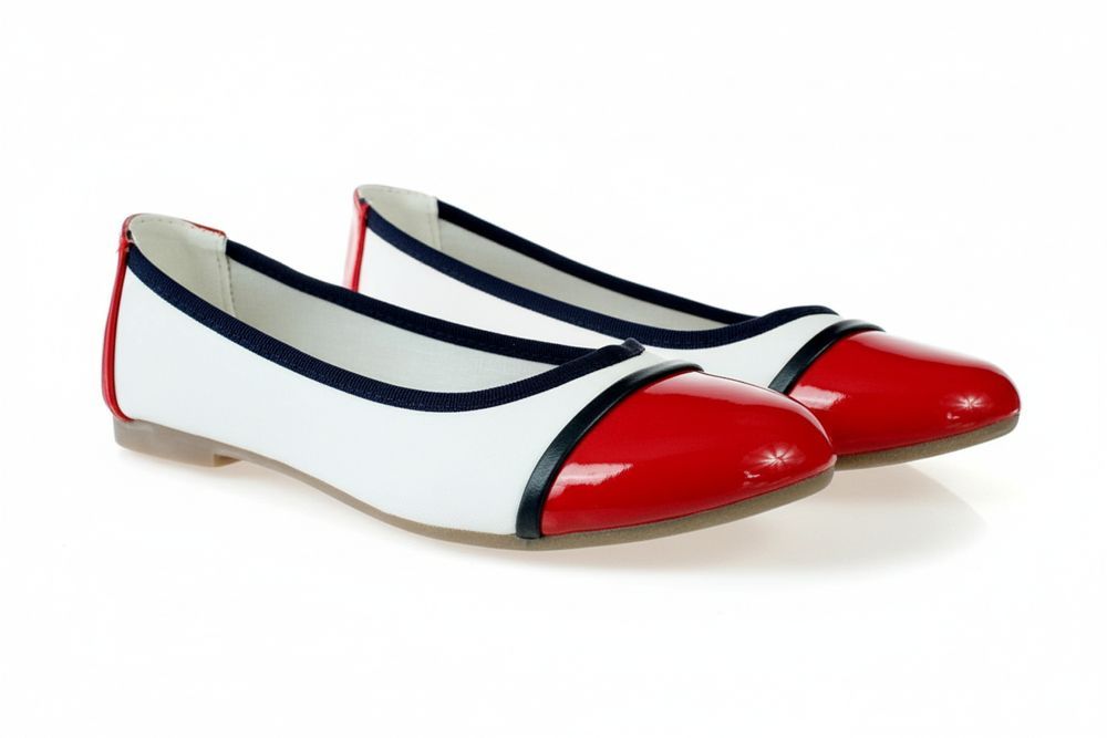 Baleriny nosek lakierowany biało czerwone wygodne 6427 rozm. 38