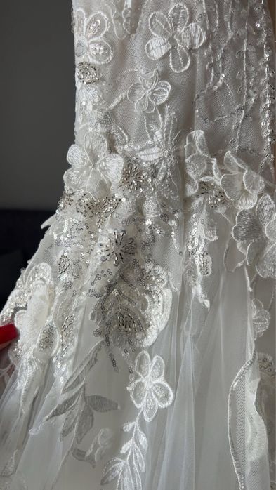 Sprzedam piękną suknie ślubną