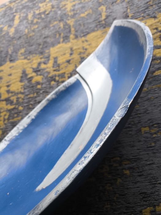 Fruteira / Travessa azul de cerâmica pintada a mão