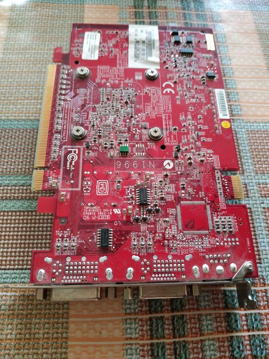 Видеокарты 7600GT/7600GS 256 Мб рабочие