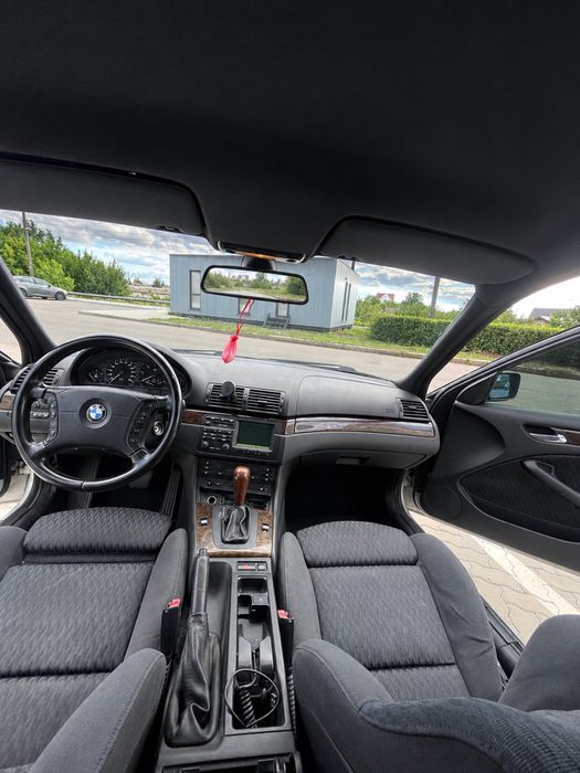 Bmw E46 320d touring 2001 АКПП (жирная комплектация)