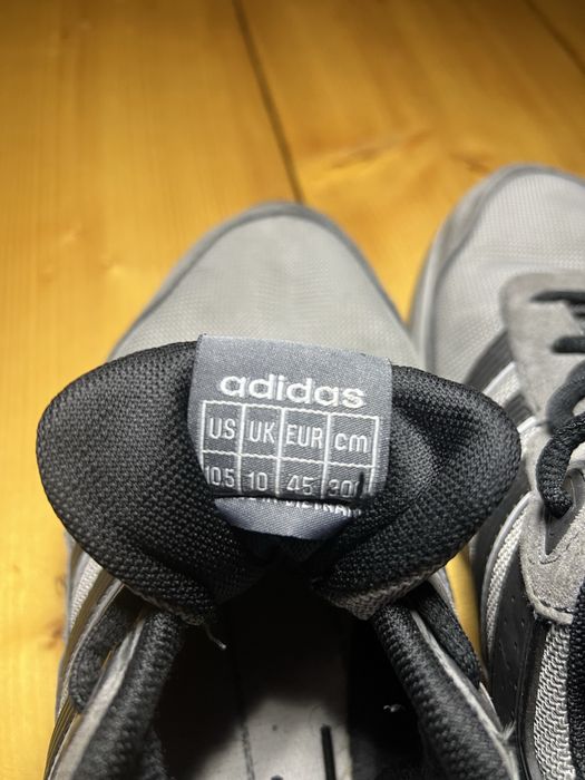 кросівки Adidas демісезонні