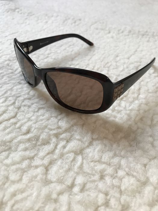 Brązowe damskie okulary przeciwsłoneczne Belutti polarized vintage