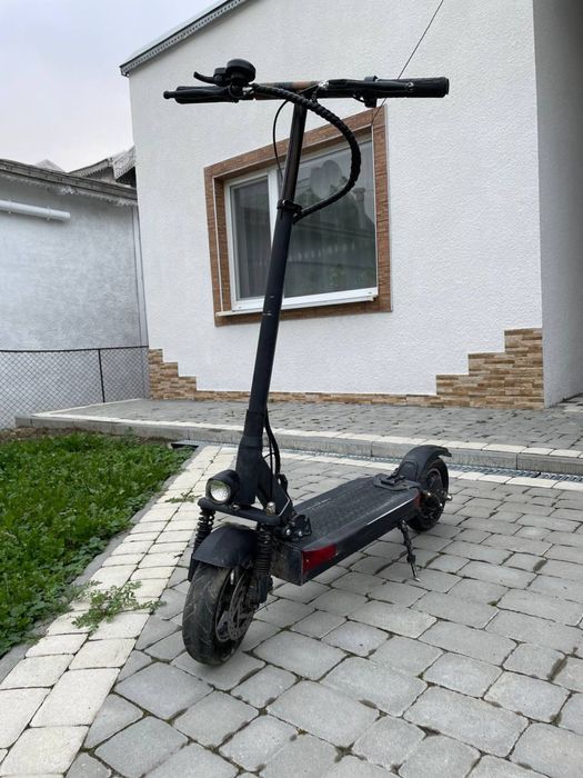 Joyor y5s електросамокат