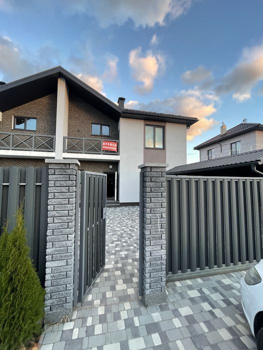 Продам дуплекс,дом Погребы, Зазимье ул.Пасиченка Андрея