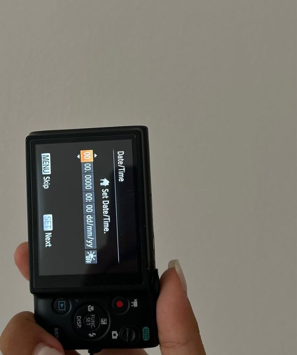 Câmera cânon ixus 132