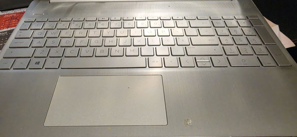 HP  15s-fq1020np
