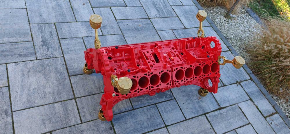 Stolik ława z silnika V20 V8