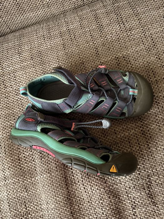 Сандалі босоніжки Keen на хлопчика 36р.