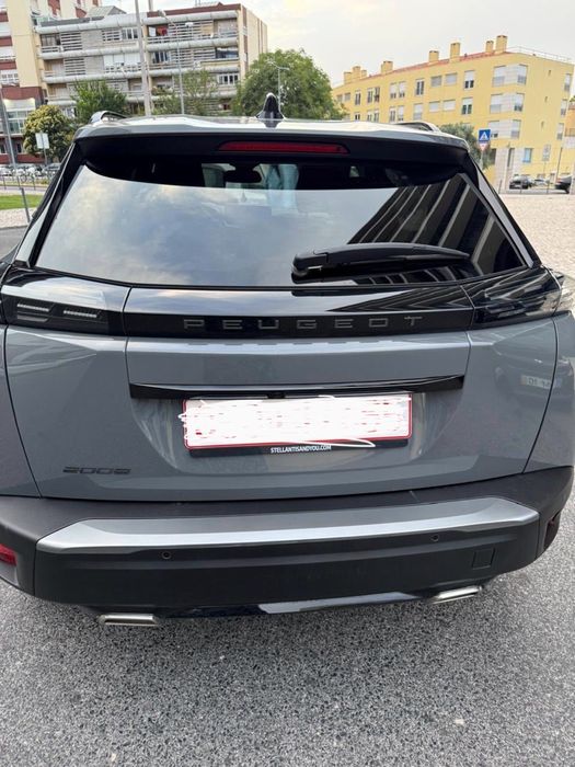 Peugeot 2008 1.2 PureTech 100/130 (Gasolina) | 2024 | Apenas 14.000 km