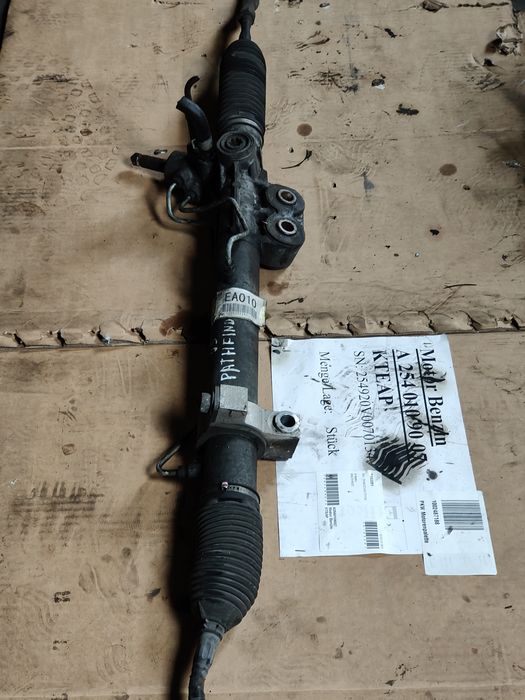 Рульова рейка Nissan pathfinder r51 navara d40