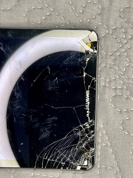 Huawei MediaPad T3 7” para peças ou consertar