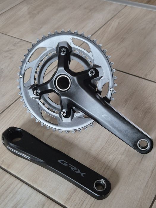 Mechanizm korbowy SHIMANO GRX FC-RX600