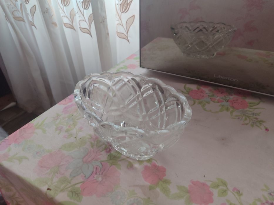 Хрустальные вазы