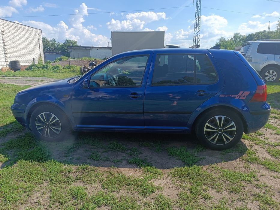 Продам Volkswagen Golf