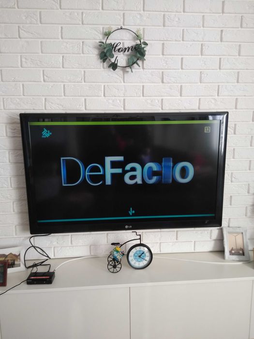 Telewizor LG 47 cali + dekoder