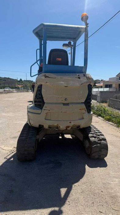 Mini giratoria - escavadora Bobcat E27Z