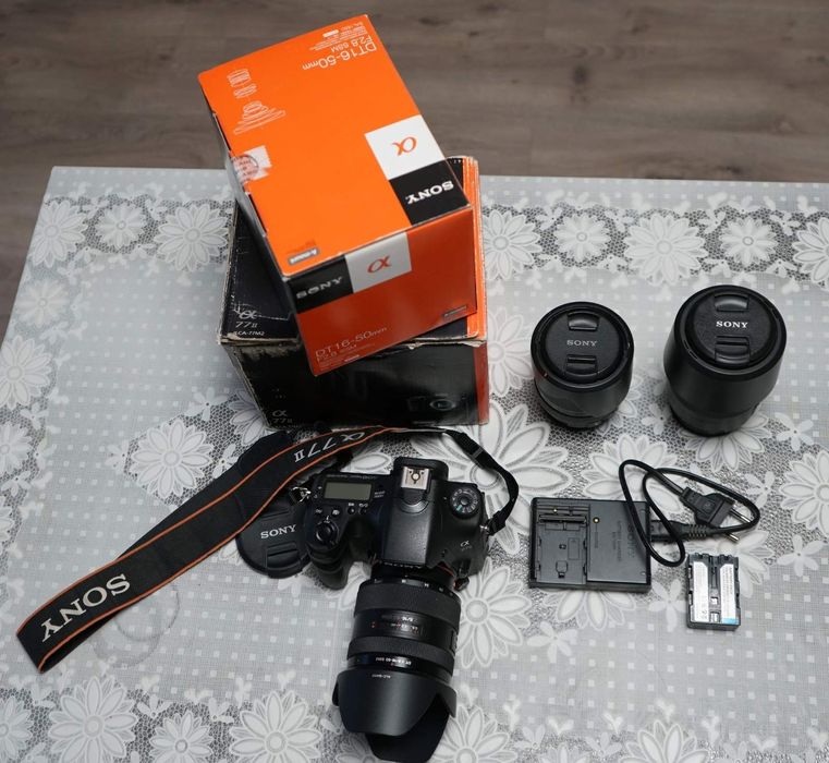 Sony A77 -M2 (комплект) + бонус !