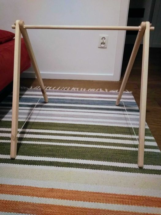Drążek edukacyjny Baby Gym.