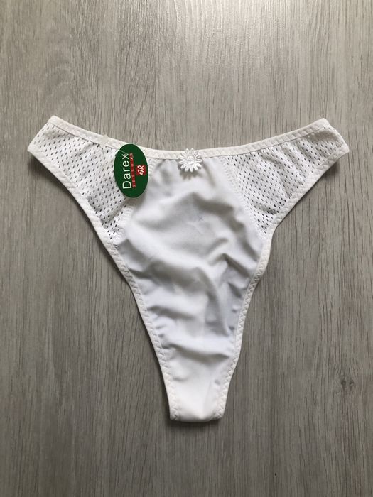 Stringi damskie białe S