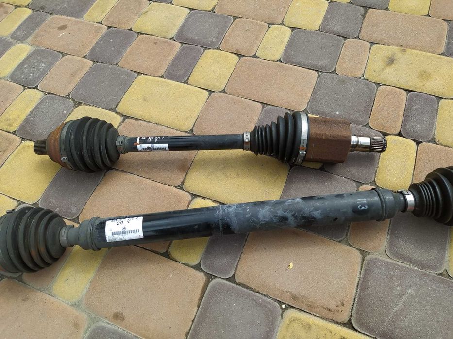 Полуось 2.5 1.8 volkswagen 561407271A пассат Б7 сша 561407271 AA Q
