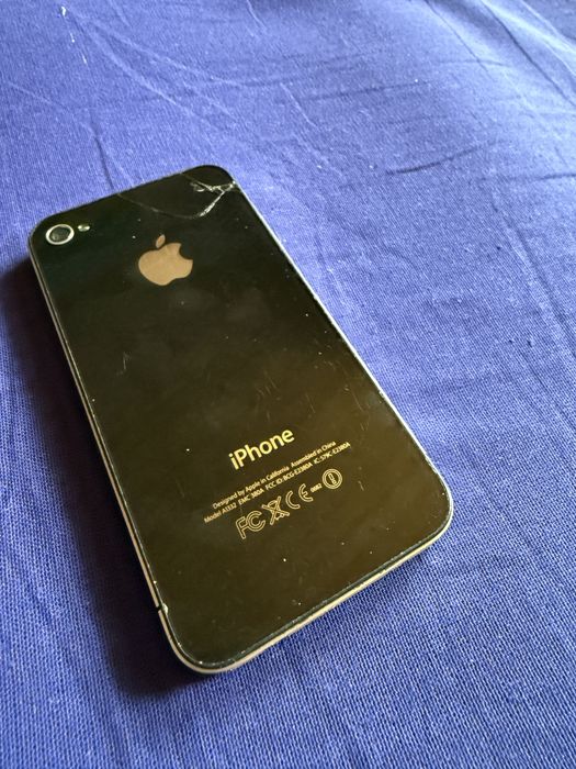 Смартфон Iphone 4