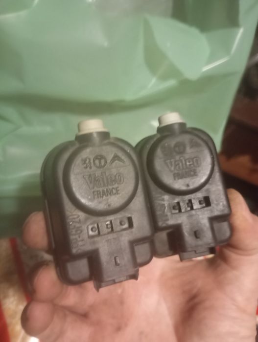 Motor regulador de faróis psa