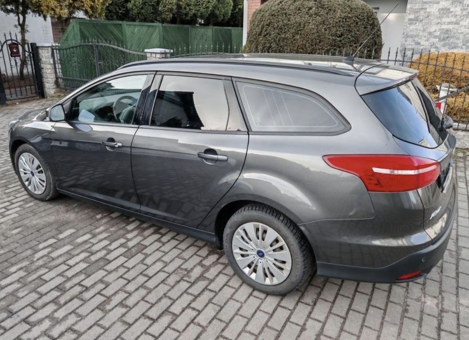 Ford Focus (bardzo zadbany) 1.0 Benzyna