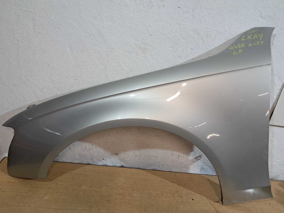 Błotnik lewy przedni przód AUDI A4 S4 B8 LIFT LX1Y