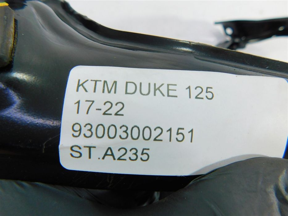 STELAŻ TYŁ TYLNI KTM DUKE 125 17-22 93003002151