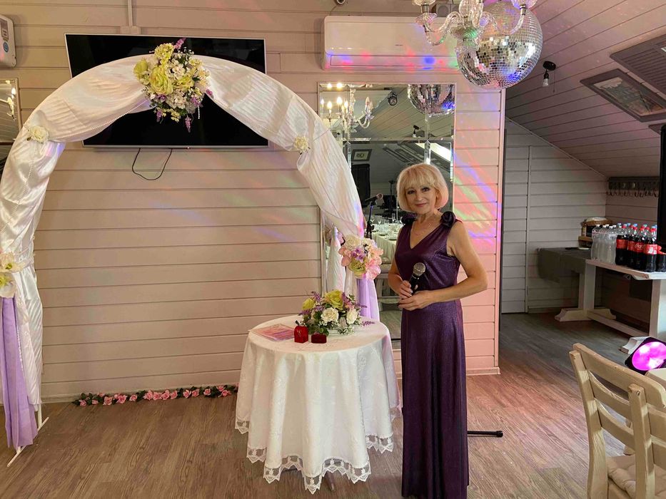 Тамада и DJ на Випуск,Корпорат,Весілля,Ювілей,Рочок по розумнім цінам!