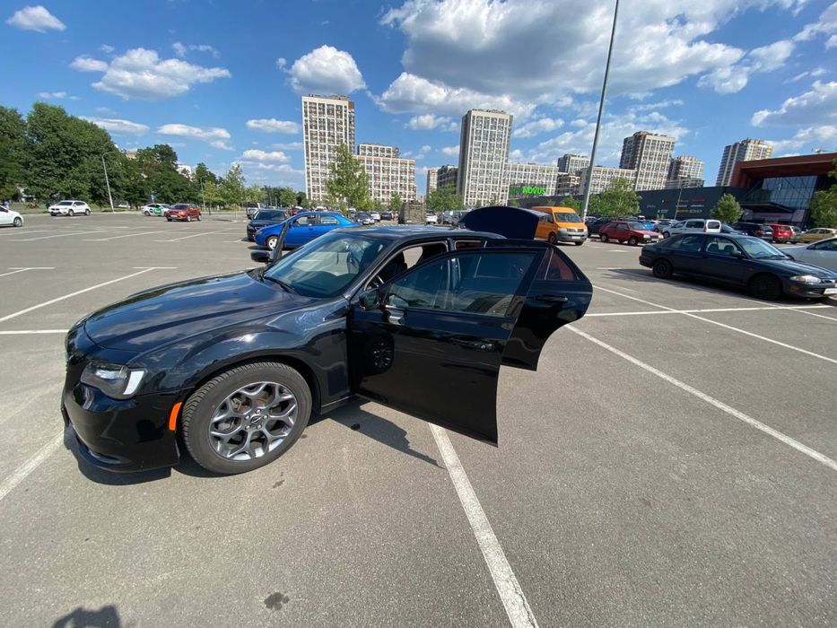 ОБМІН! Ghrysler 300 S 2015! Вишуканий, статусний автомобіль!