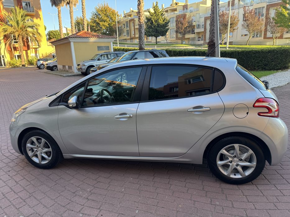 Peugeot 208 1.4 HDI Style