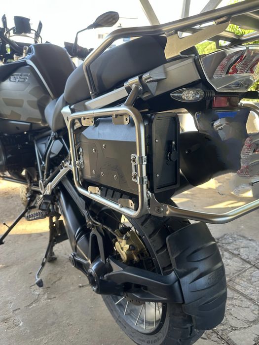 (NOVO) Caixa /Mala de ferramentas para Mota BMW GS e outras
