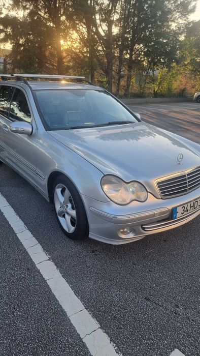 Mercedes C220 versao Avantgard 150cv ano 2095