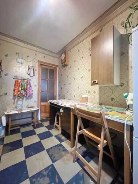 Продам 3-комнатную квартиру в начале проспекта Слобожанский (Правда)