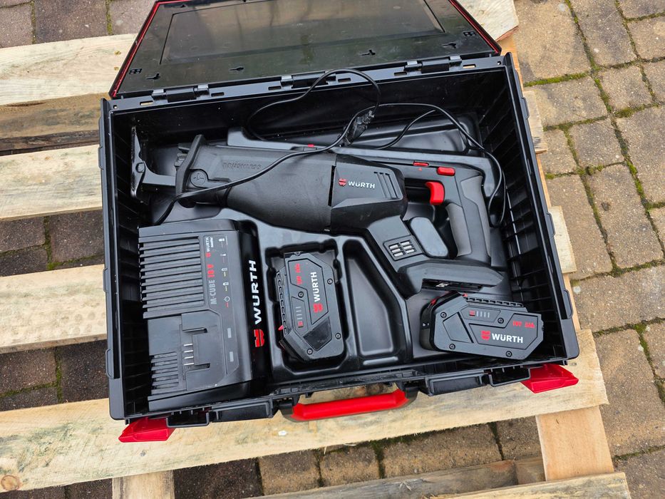 piła szablasta WURTH AFS 18 COMPACT 2x5Ah ładowarka walizka