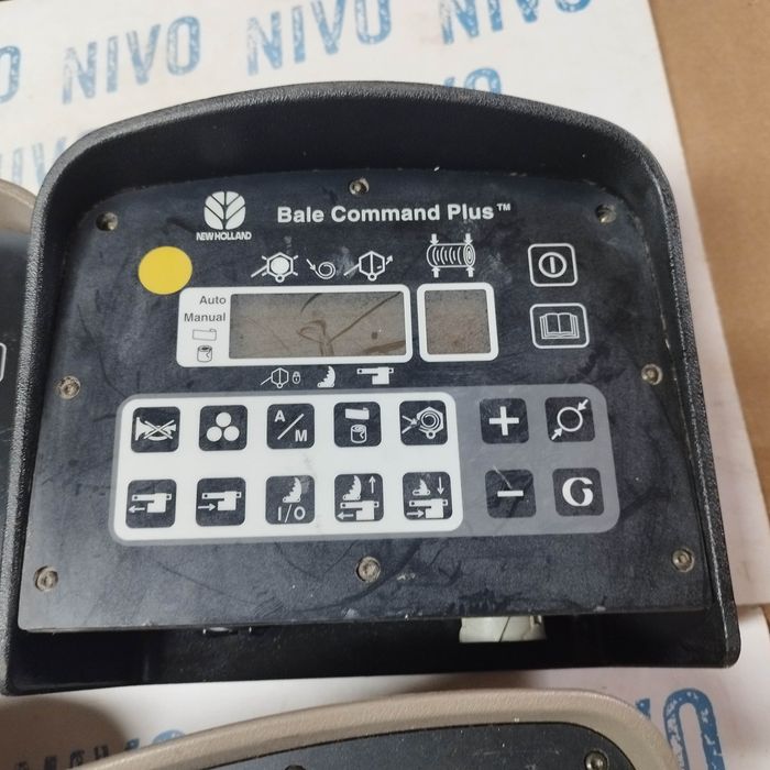 Sterownik Komputer prasa  Case New Holland BR RB  Bale command plus