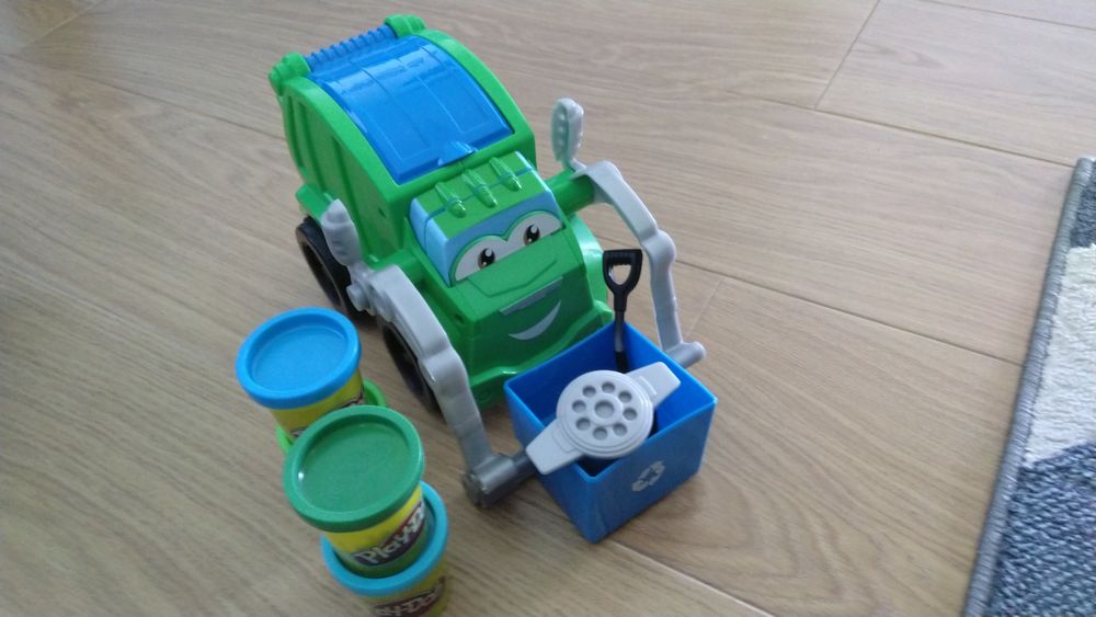 Hasbro śmieciarka Play doh- ciastolina