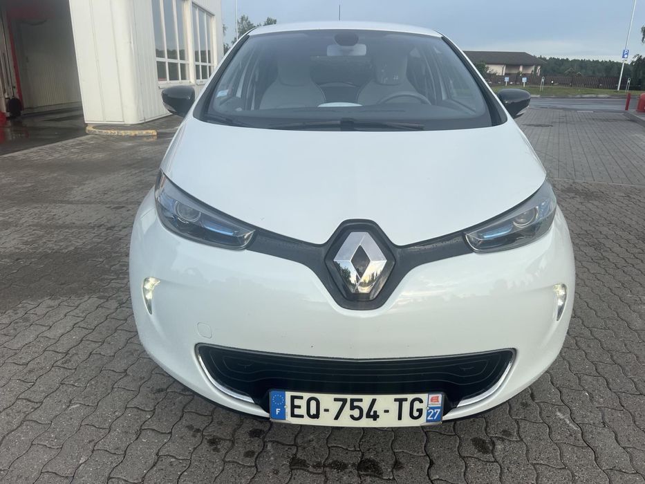 Renault Zoe 41квт 300км