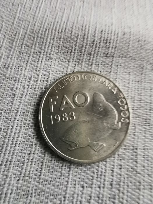 Moeda de 25 escudos -1983 Programa Alimentar Mundial – FAO