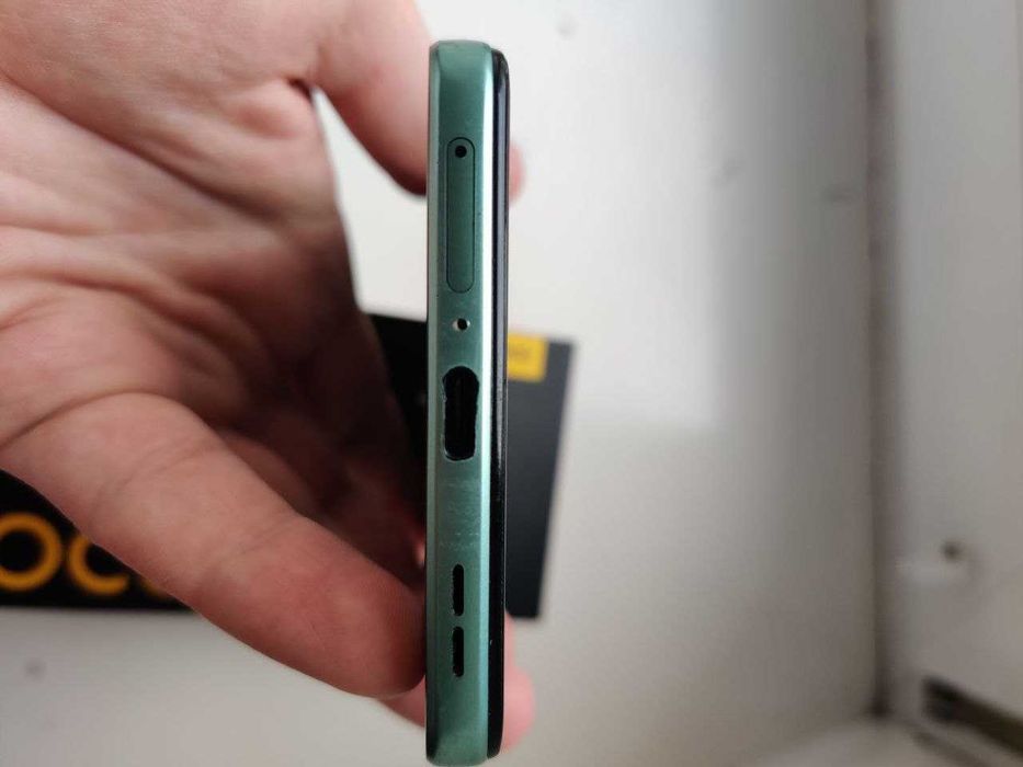 Телефон POCO F4 6/128, Snapdragon 870, Android 14, Amoled 120 Hz