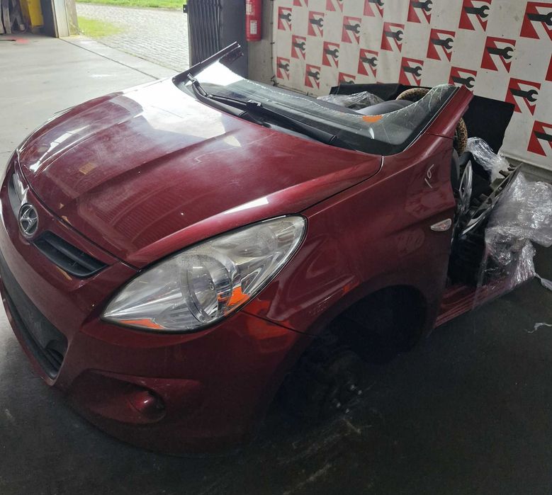 Frente Completa Hyundai i20 1.4 CRDi 2013 #E13