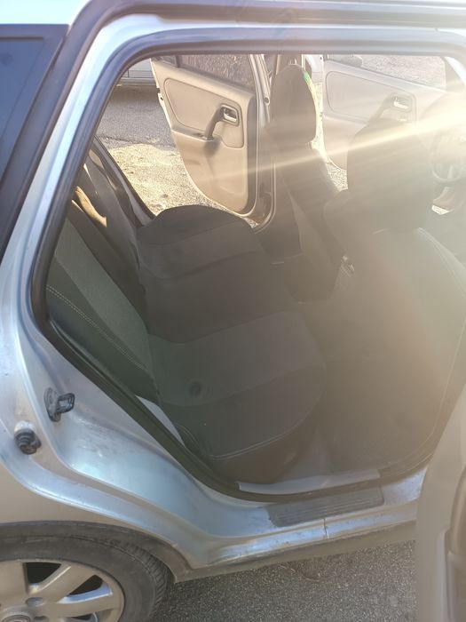 продаю Nissan Primera p11 2001 року