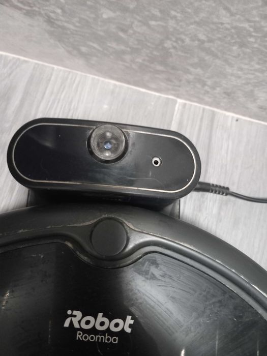 IRobot Romba s/carregador funcional