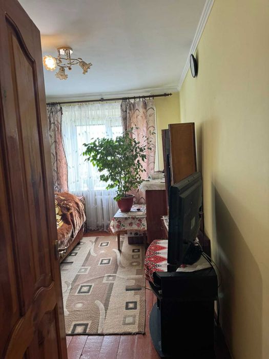 3-х кімнатна квартира, м. Жовква