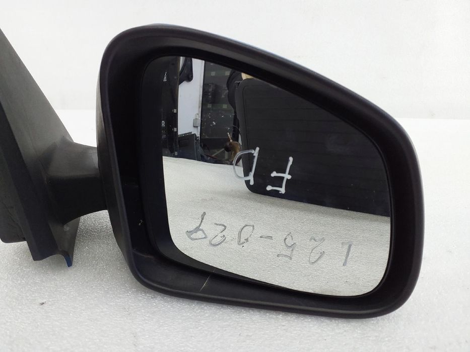 Retrovisor / espelho direito RENAULT Twingo III (BCM_)