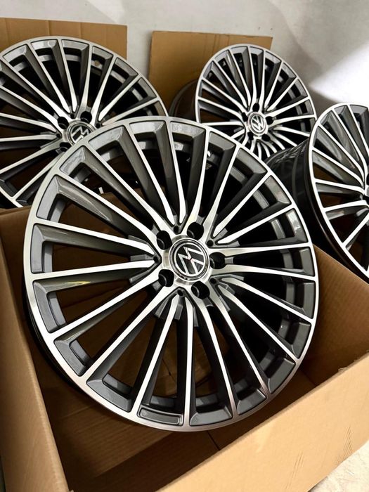 NOWE Alufelgi Vw 5x112 19”Passat Arteon Cc Scirocco T-roc Tiguan Golf