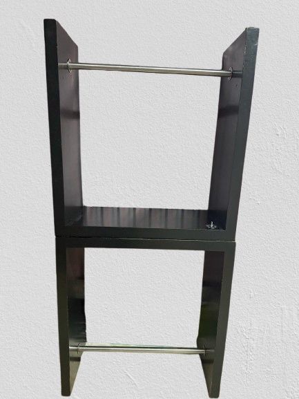 Bancadas com espelo cabelareiro