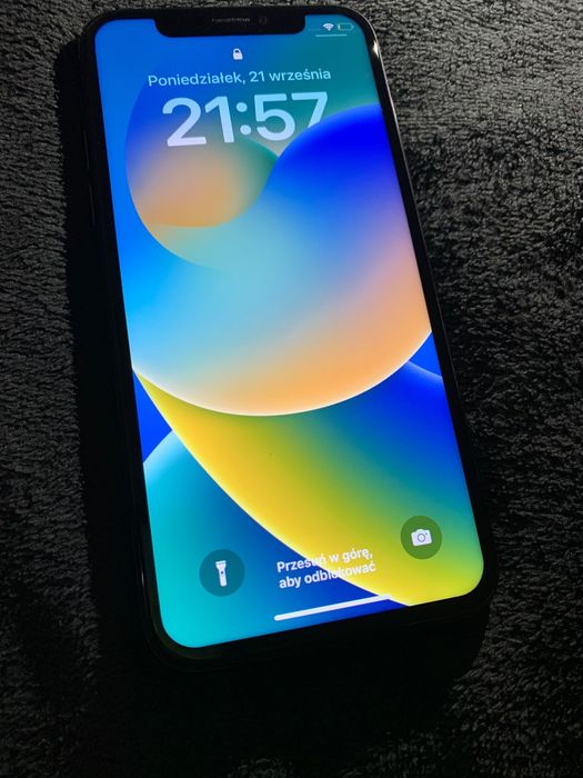 Sprzedam iPhone’a X 64 GB